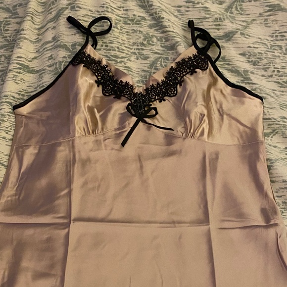 Deep Blush/Gold silky pant set - Picture 5 of 7